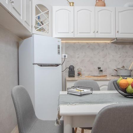 Onirion Homes : Stella'S Home Kolimvarion Bagian luar foto