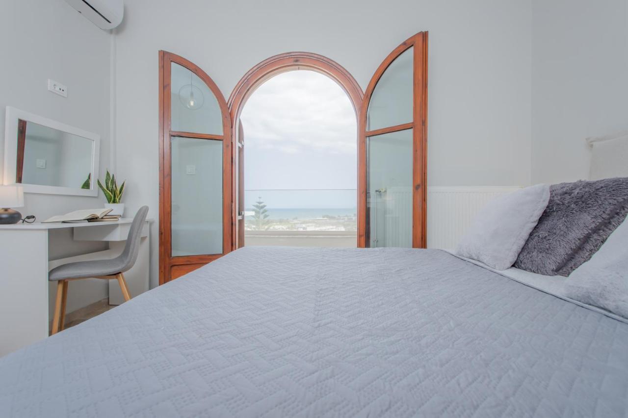 Onirion Homes : Stella'S Home Kolimvarion Bagian luar foto
