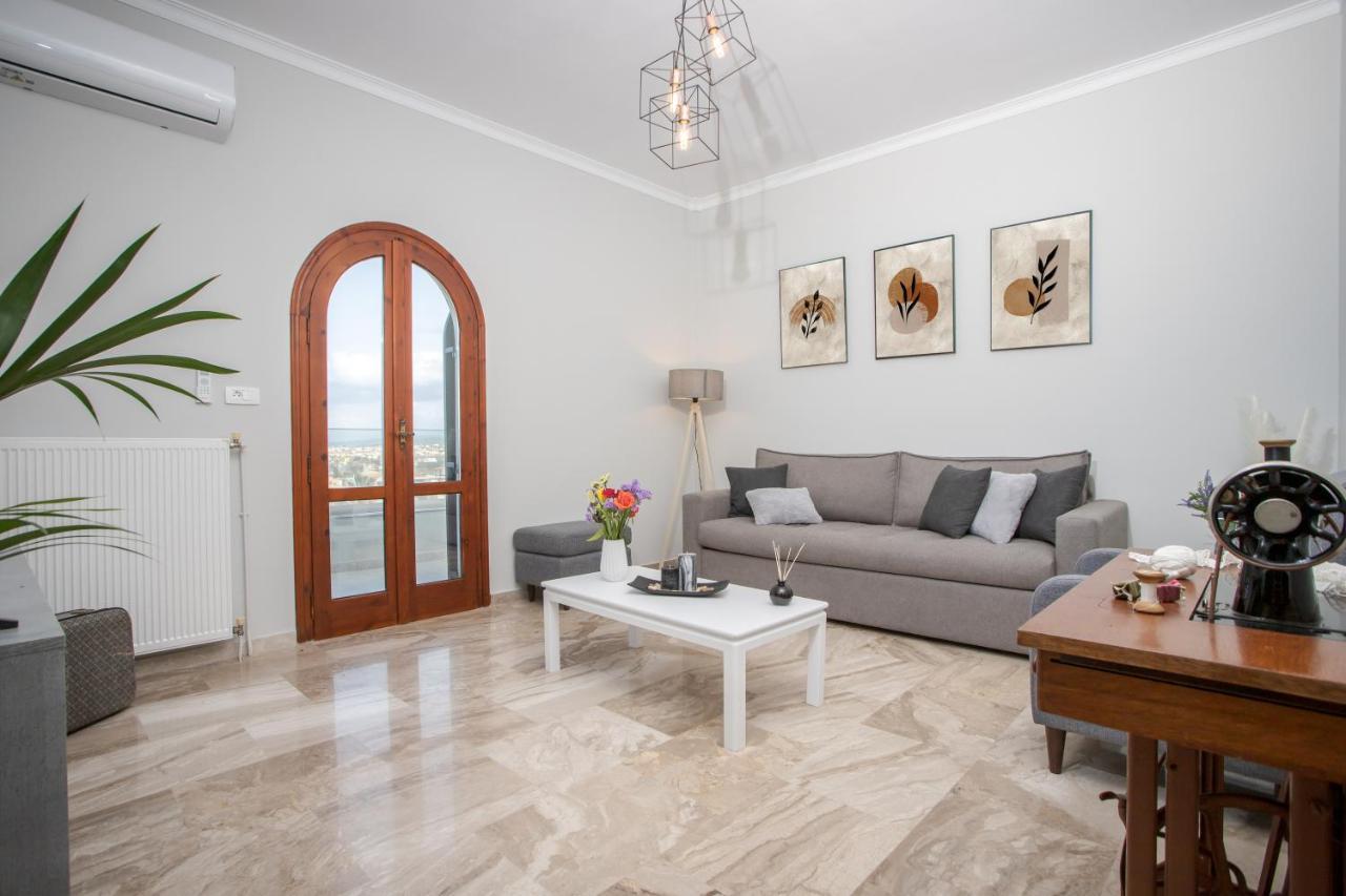 Onirion Homes : Stella'S Home Kolimvarion Bagian luar foto